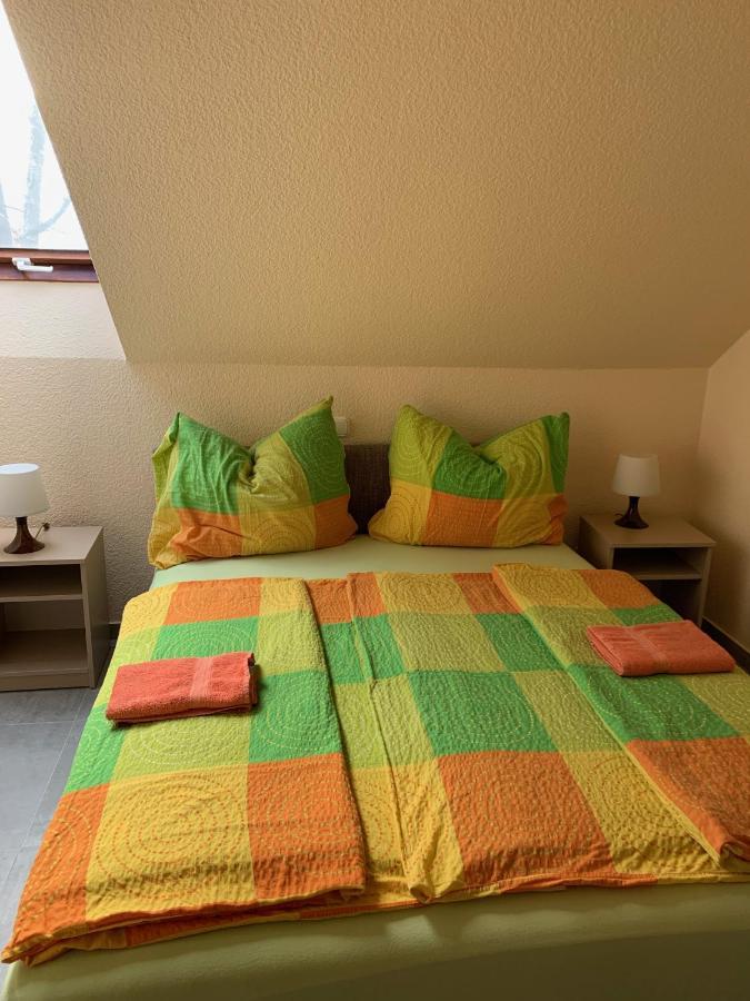 شيوفوك Balaton Kinizsi Apartman المظهر الخارجي الصورة