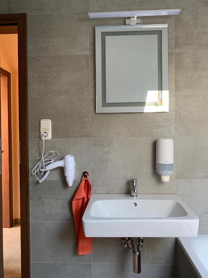 شيوفوك Balaton Kinizsi Apartman المظهر الخارجي الصورة