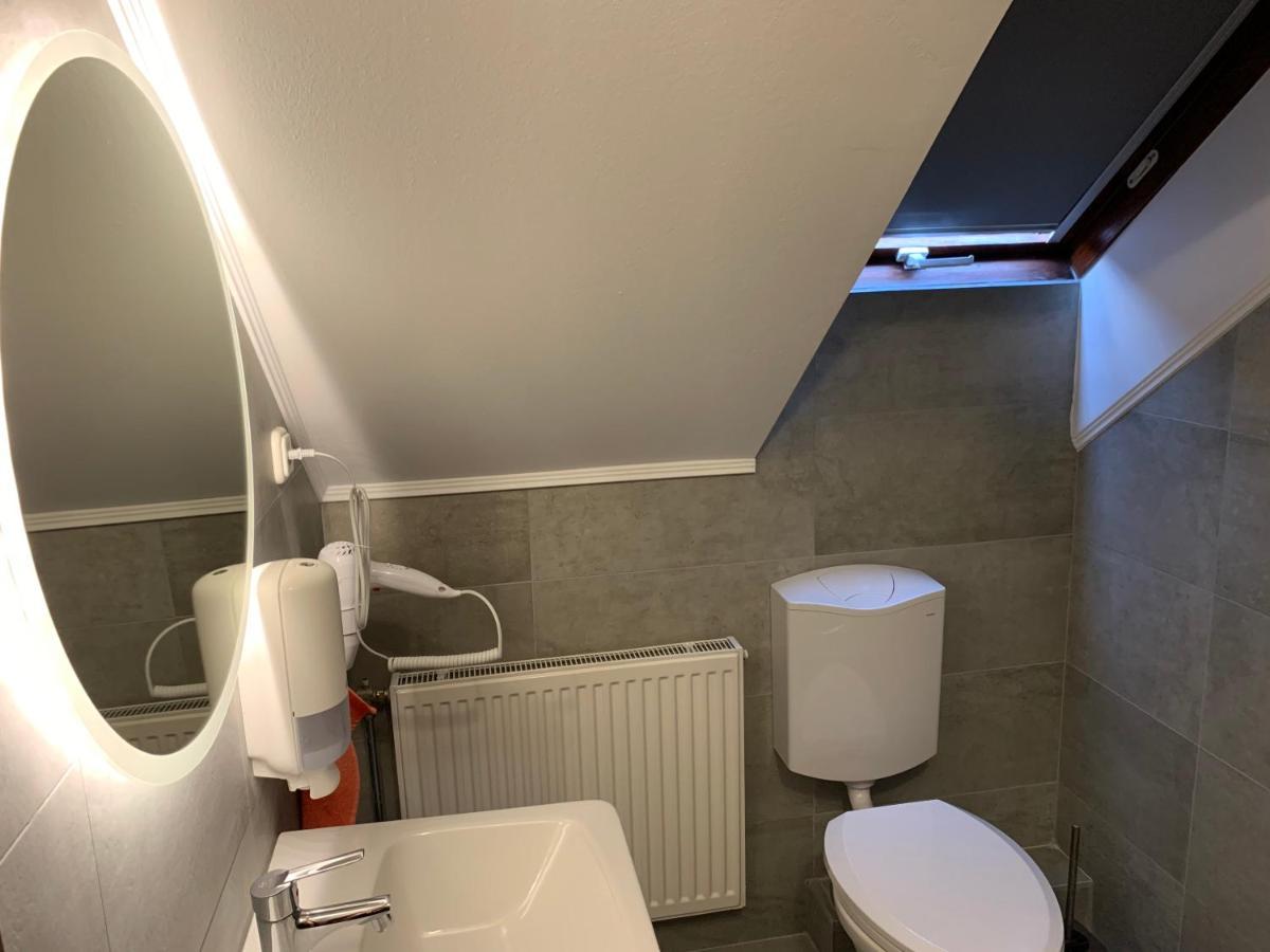 شيوفوك Balaton Kinizsi Apartman المظهر الخارجي الصورة