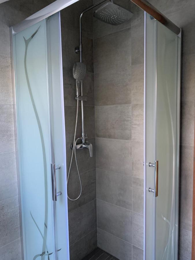 شيوفوك Balaton Kinizsi Apartman المظهر الخارجي الصورة