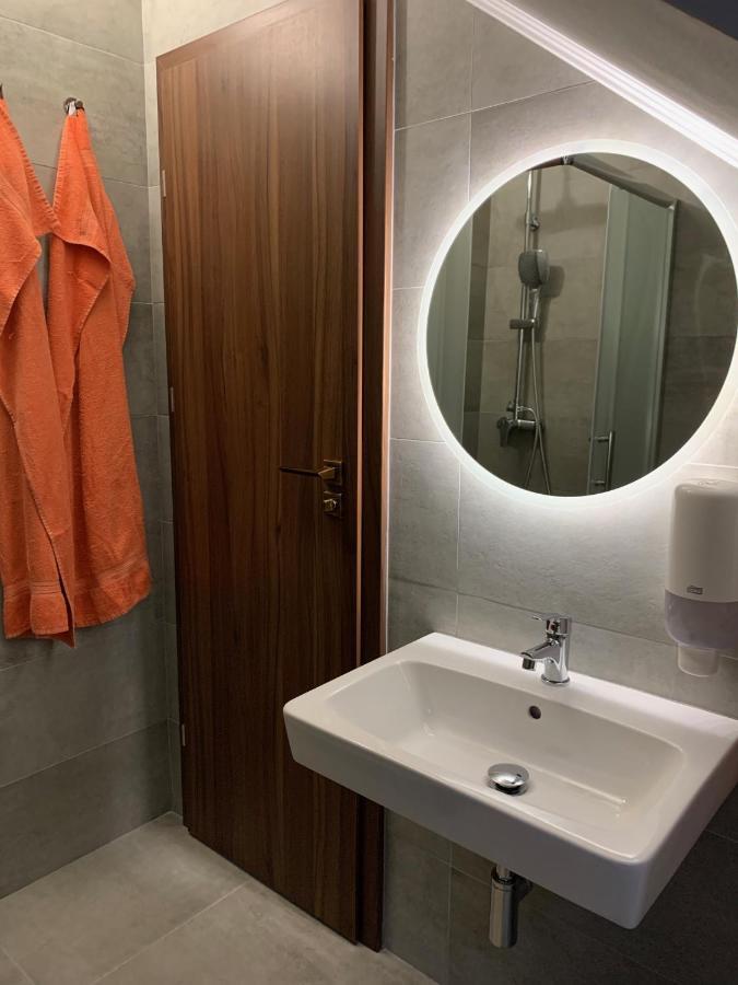 شيوفوك Balaton Kinizsi Apartman المظهر الخارجي الصورة