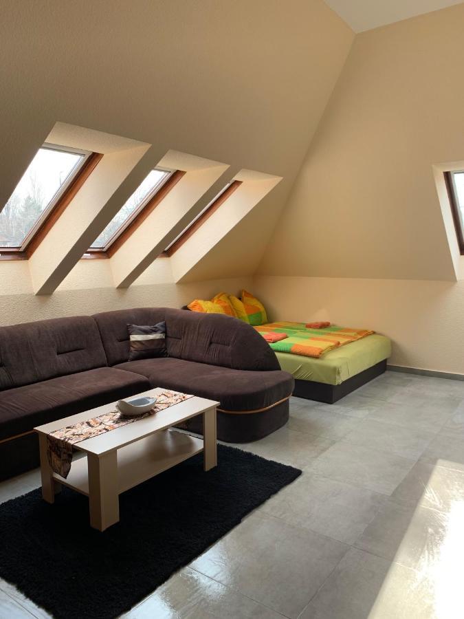 شيوفوك Balaton Kinizsi Apartman المظهر الخارجي الصورة