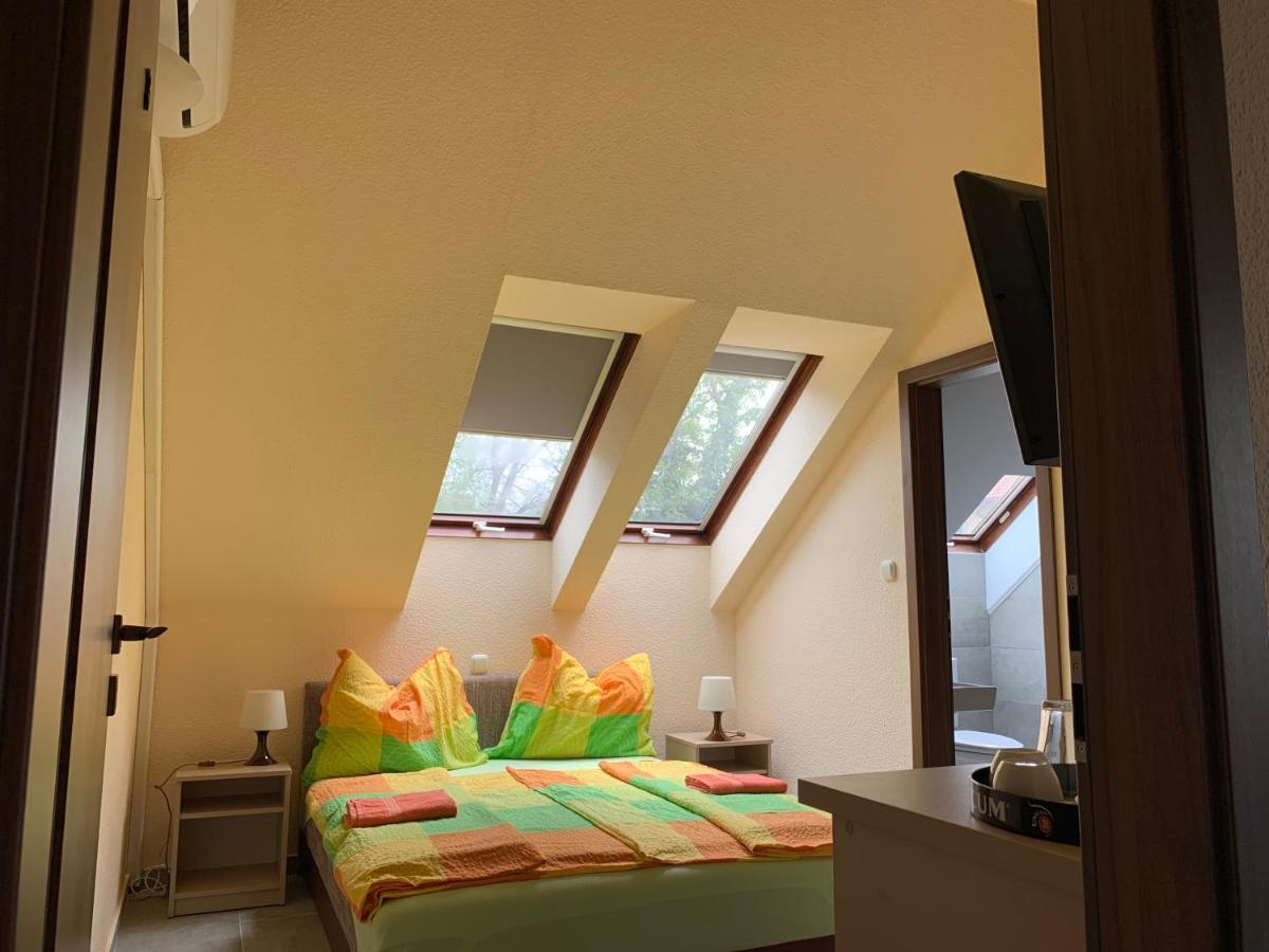 شيوفوك Balaton Kinizsi Apartman المظهر الخارجي الصورة