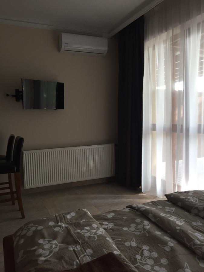 شيوفوك Balaton Kinizsi Apartman المظهر الخارجي الصورة