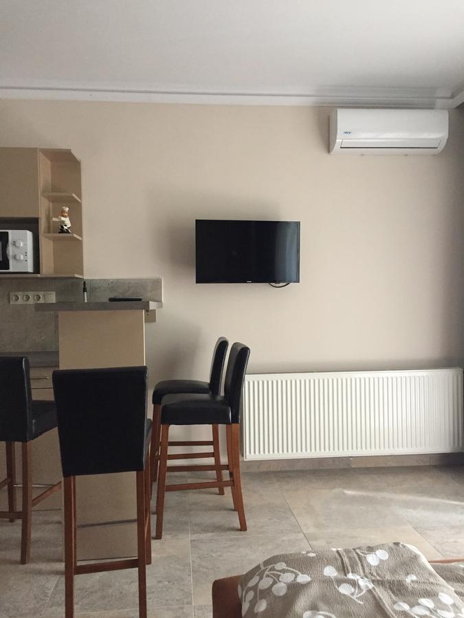 شيوفوك Balaton Kinizsi Apartman المظهر الخارجي الصورة